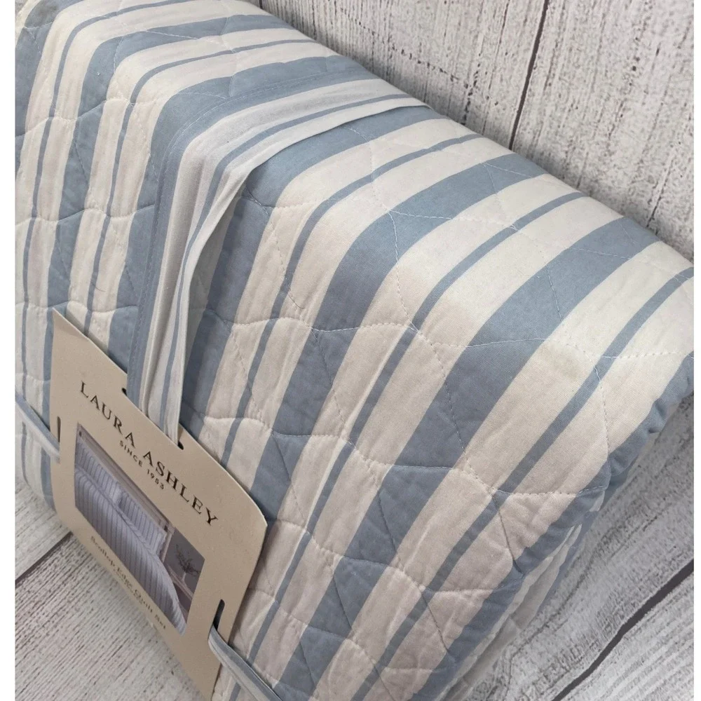 Laura Ashley Scallop Edge Quilt Set Full/Queen Blue White Striped Feminine Cozy